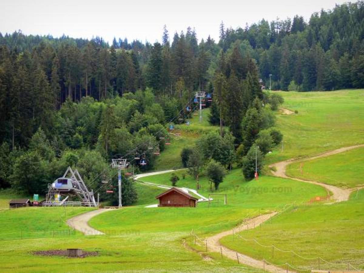 Chalet Charmant A Metabief Avec Vue Sur Montagnes エクステリア 写真